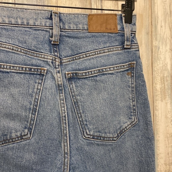 NWOT The Perfect Vintage Straight Jean in Kingsbury Wash: Knee-Rip Edition | 25 - Picture 9 of 10